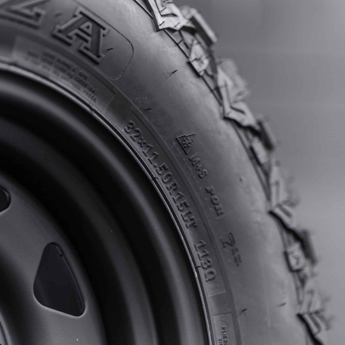 32x11.5 R15LT Mud Tyres + Steelies - Image 4