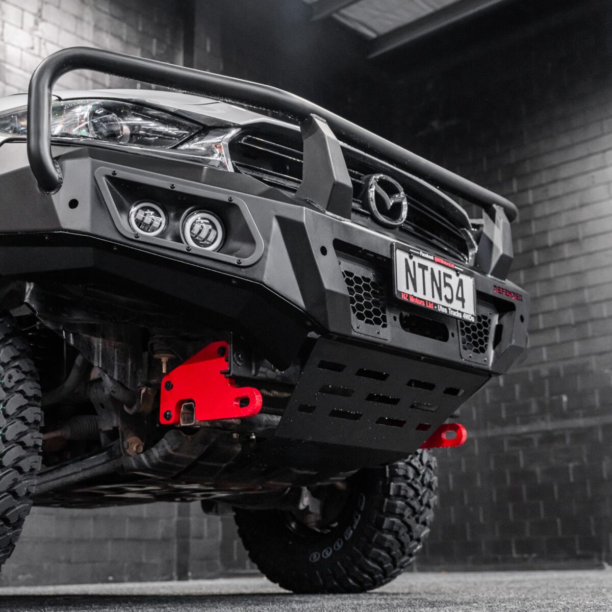 DEFENDER Off-Road Triple Loop Bull-Bar - Image 3