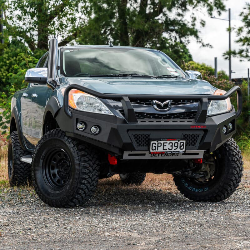 DEFENDER Off-Road Triple Loop Bull-Bar