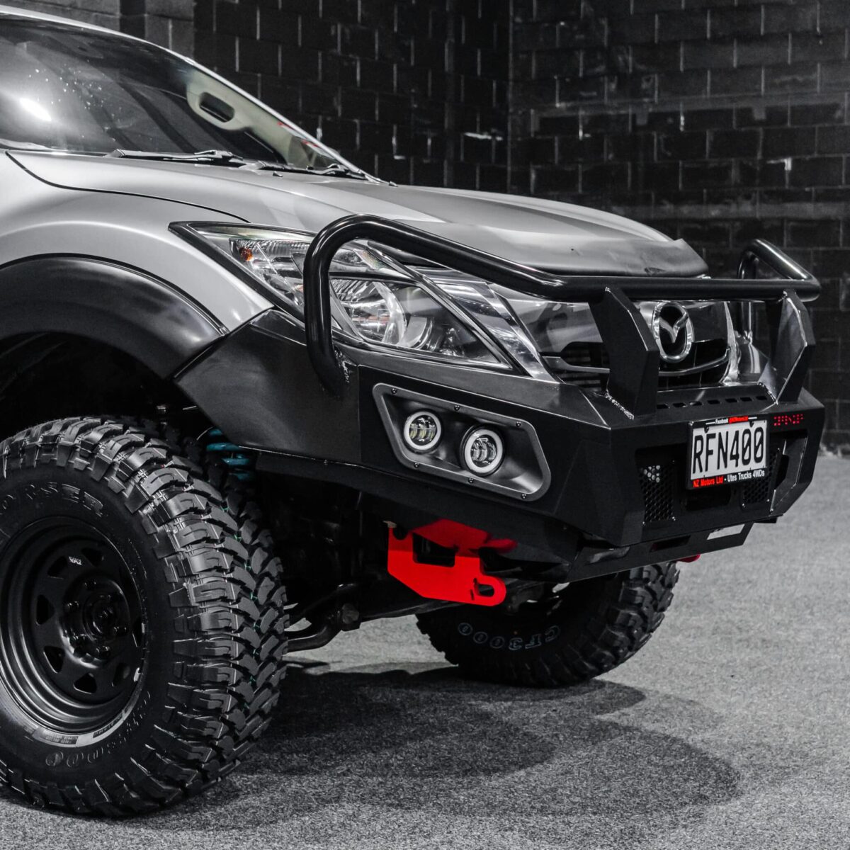 DEFENDER Off-Road Triple Loop Bull-Bar - Image 4
