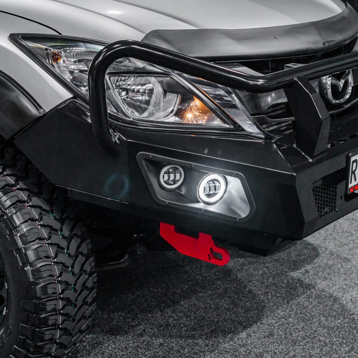 DEFENDER Off-Road Triple Loop Bull-Bar - Image 7