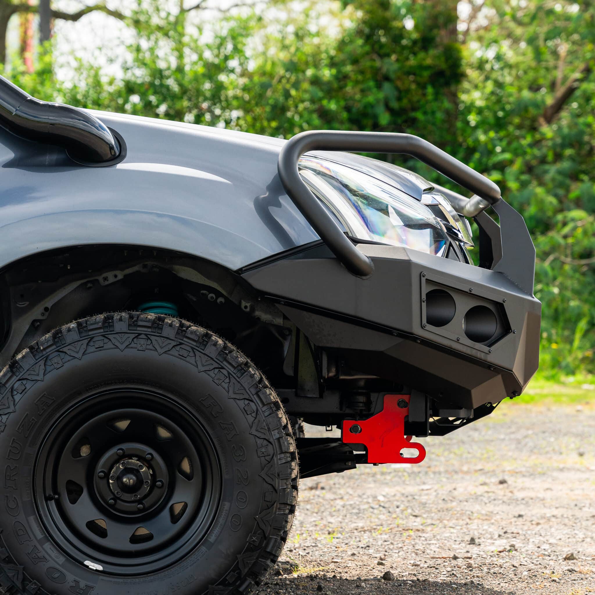 DEFENDER Off-Road Triple Loop Bull-Bar - Image 4