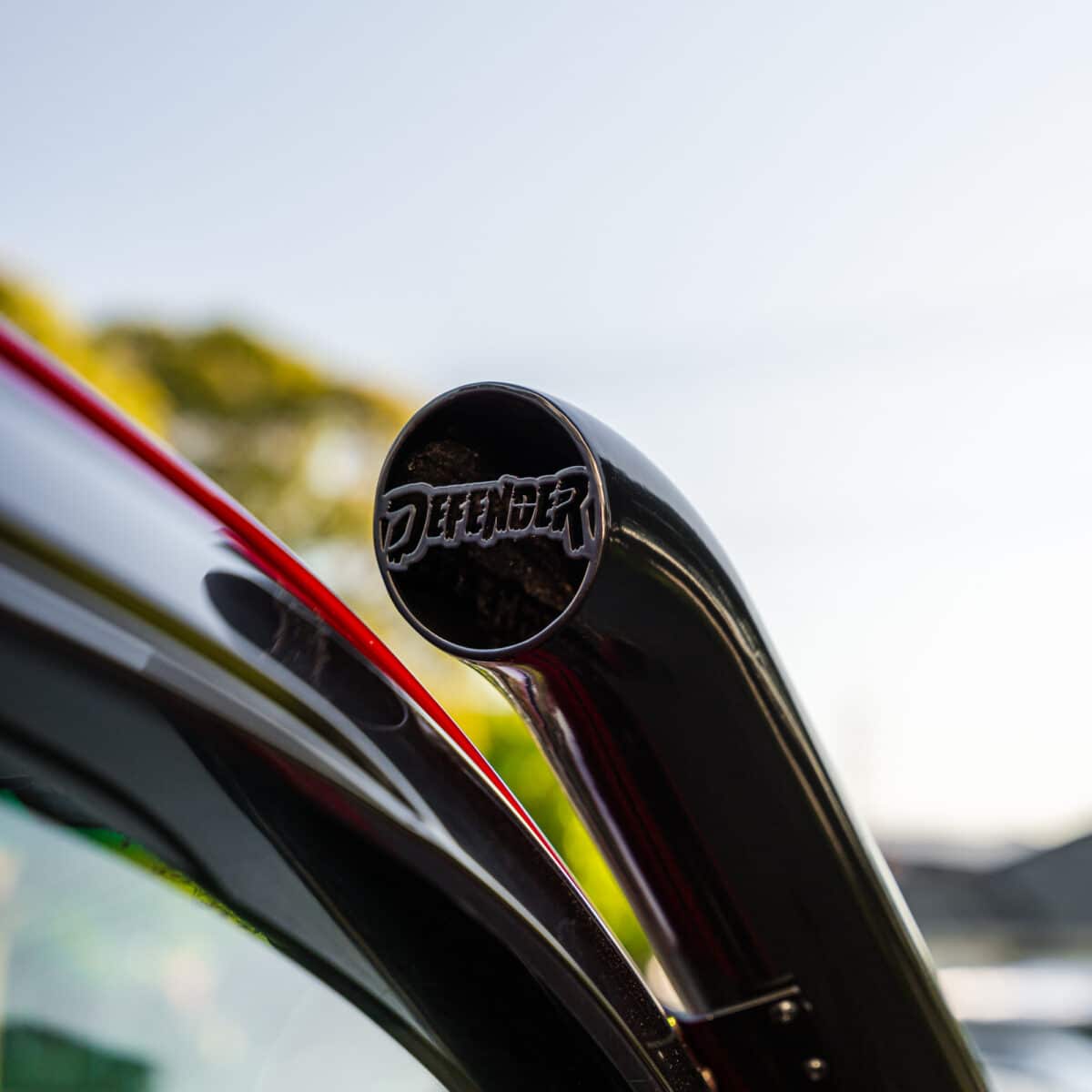 DEFENDER OFF-ROAD STAINLESS SNORKEL - Image 4