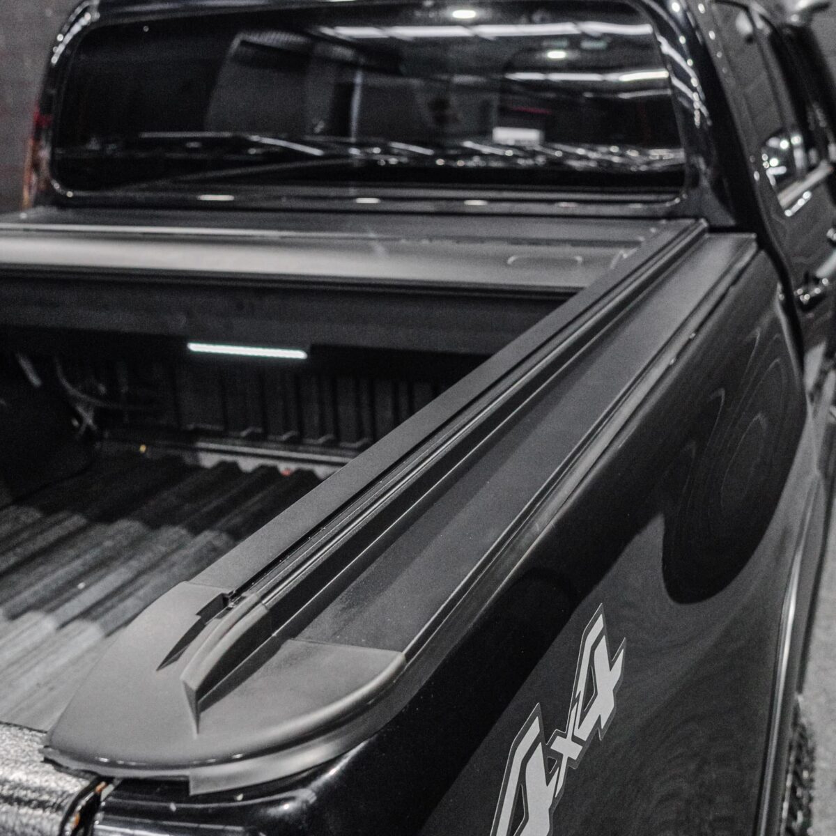 Electric Rolling Shutter Lid - Image 4