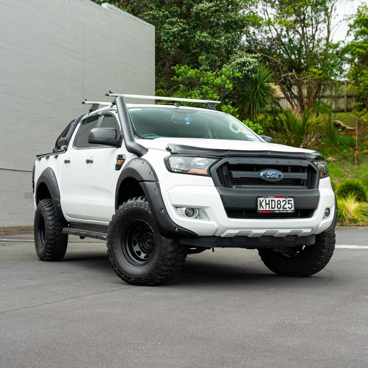 Bolt Style Fender Flares