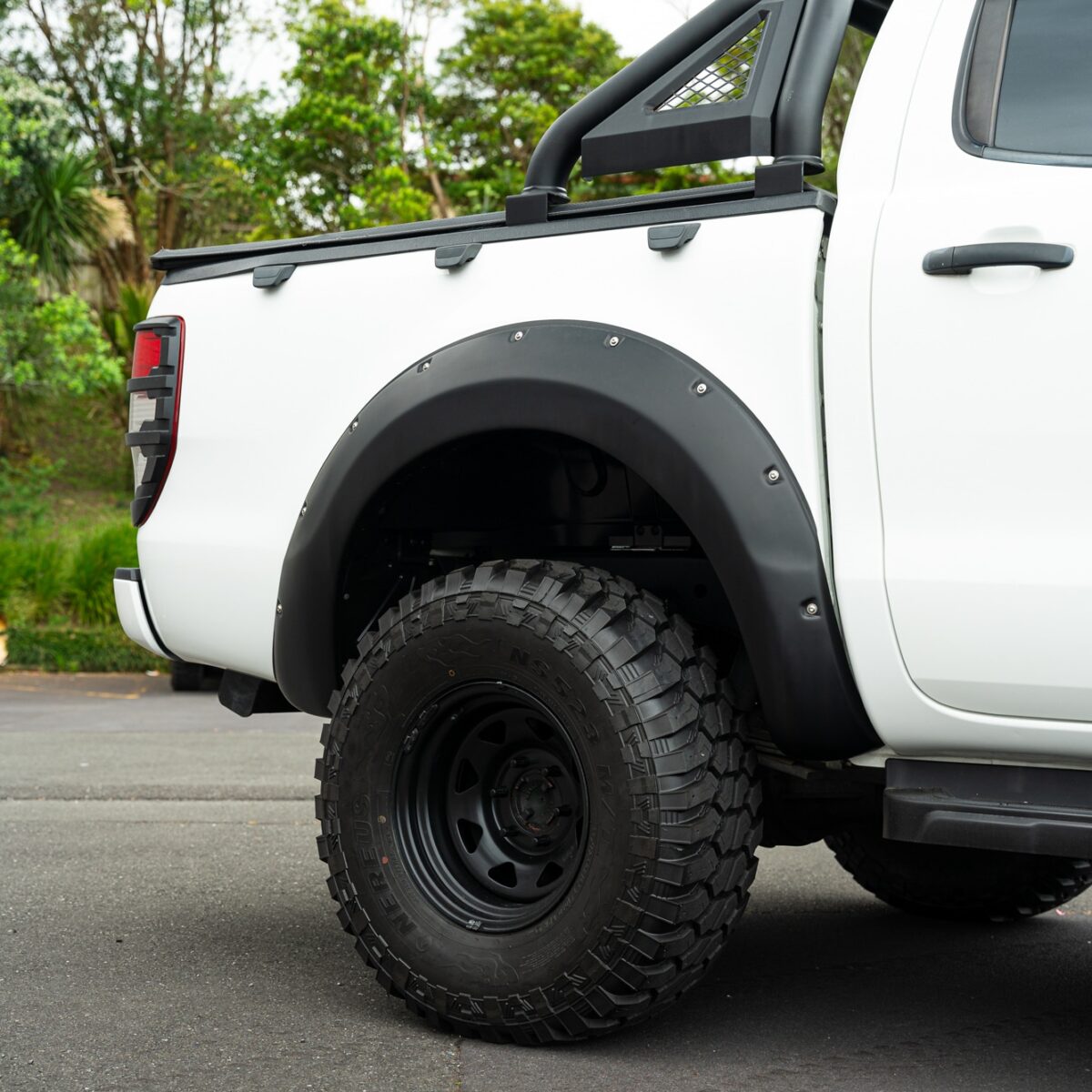 Bolt Style Fender Flares - Image 4