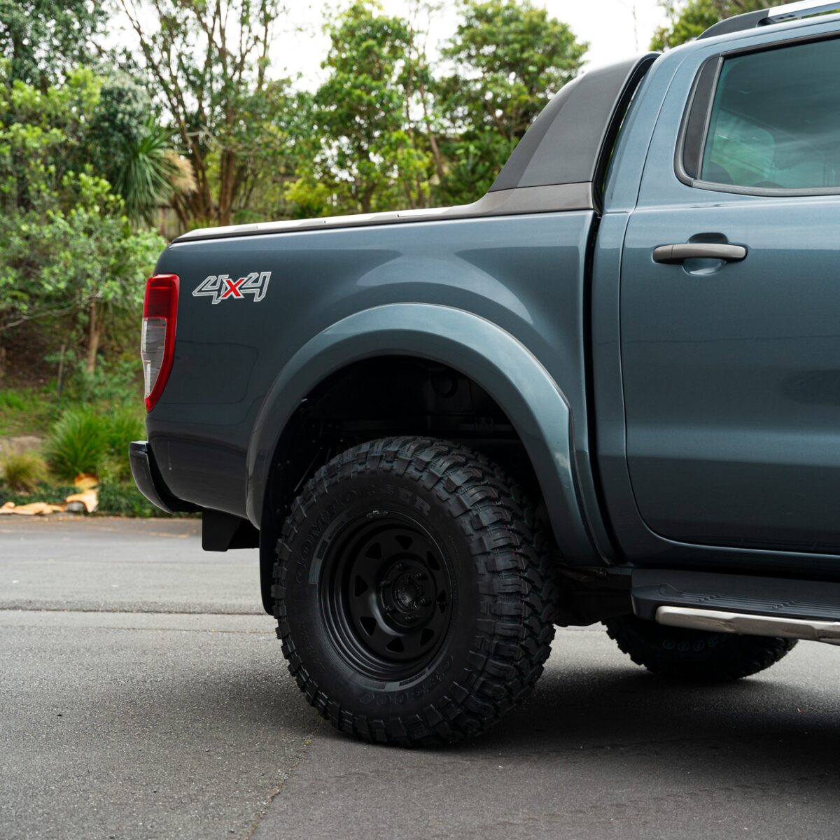 Colour Coded Smooth Fender Flares - Image 4