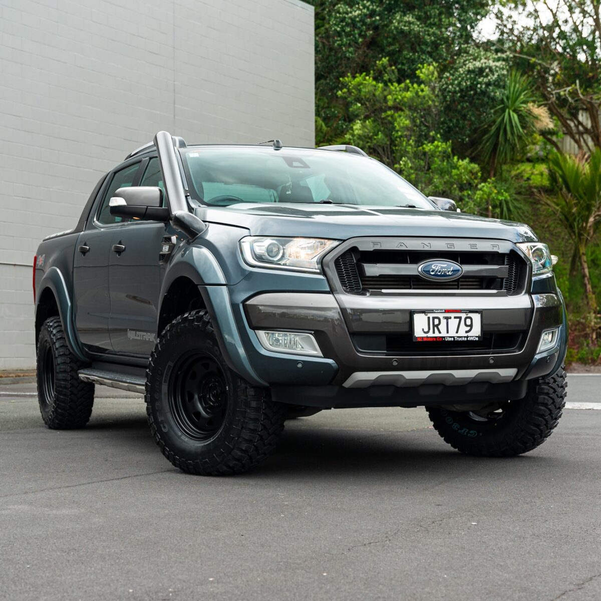 Colour Coded Smooth Fender Flares