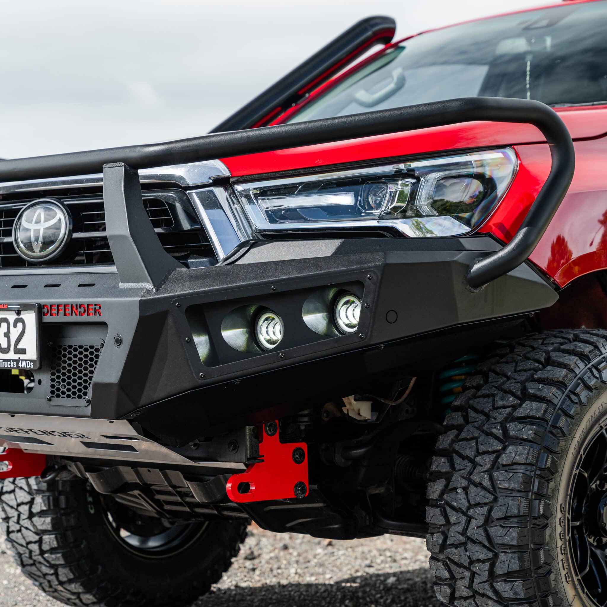 DEFENDER Off-Road Triple Loop Bull-Bar - Image 13