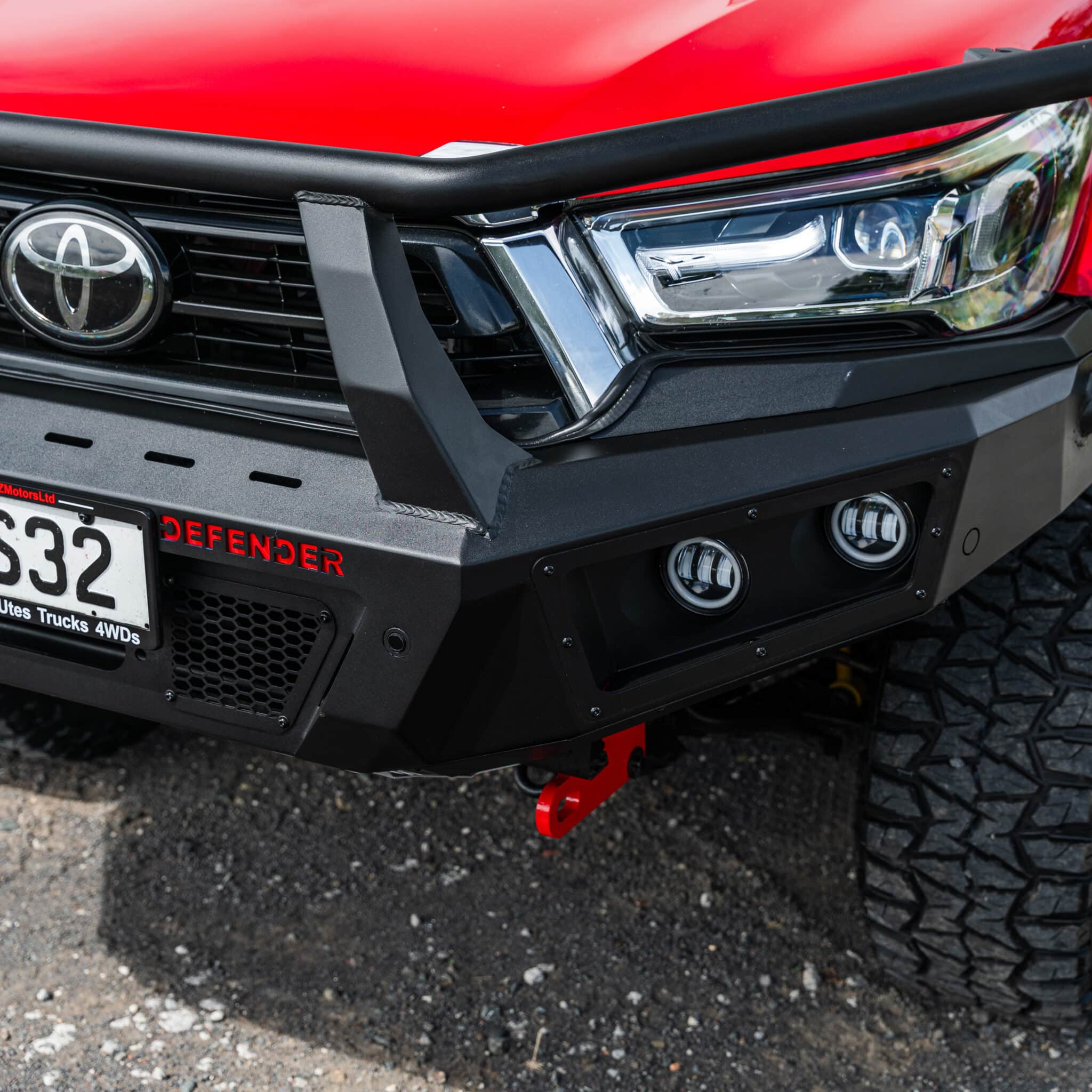 DEFENDER Off-Road Triple Loop Bull-Bar - Image 7