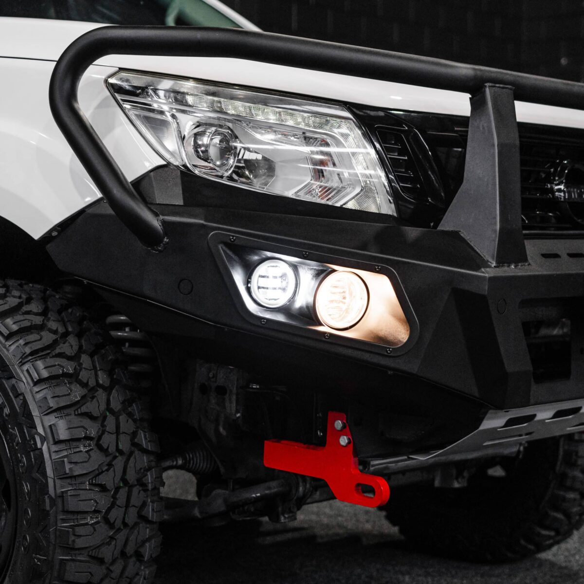 DEFENDER Off-Road Triple Loop Bull-Bar - Image 7