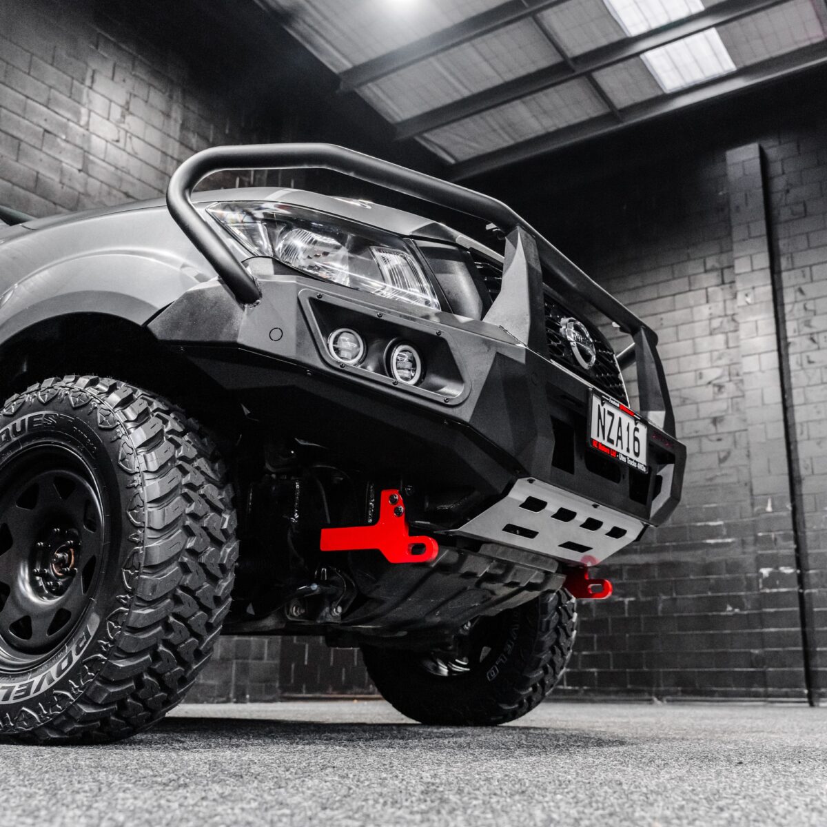 DEFENDER Off-Road Triple Loop Bull-Bar - Image 5