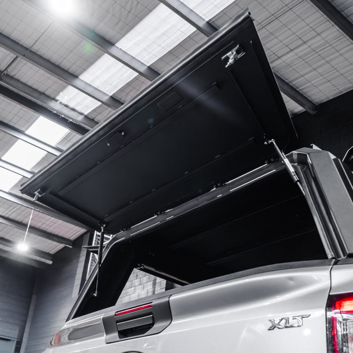 DEFENDER Aluminium Windowless Canopy - Image 10