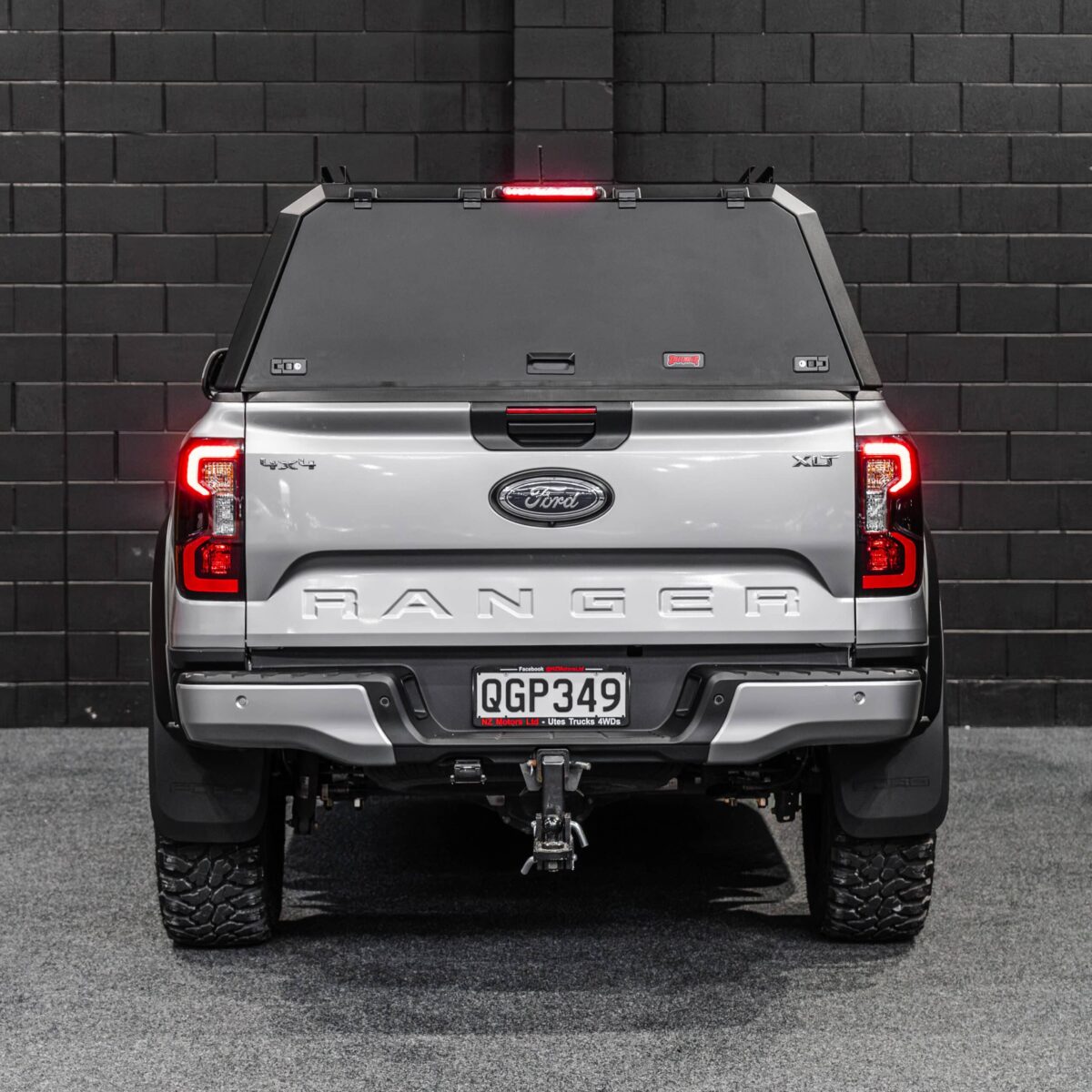 DEFENDER Aluminium Windowless Canopy - Image 3