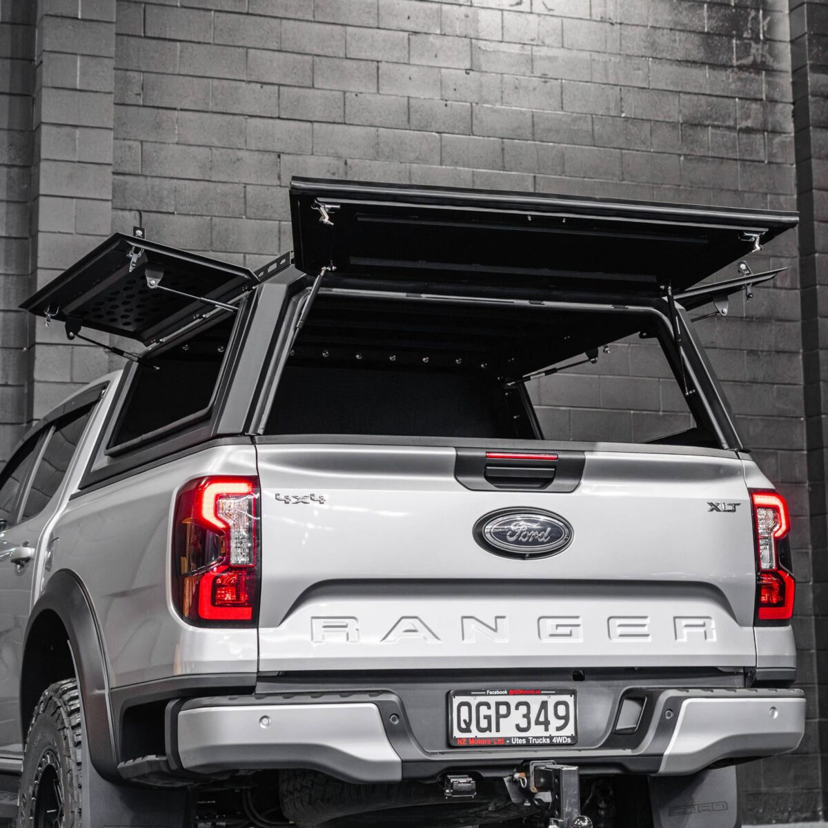 DEFENDER Aluminium Windowless Canopy - Image 6