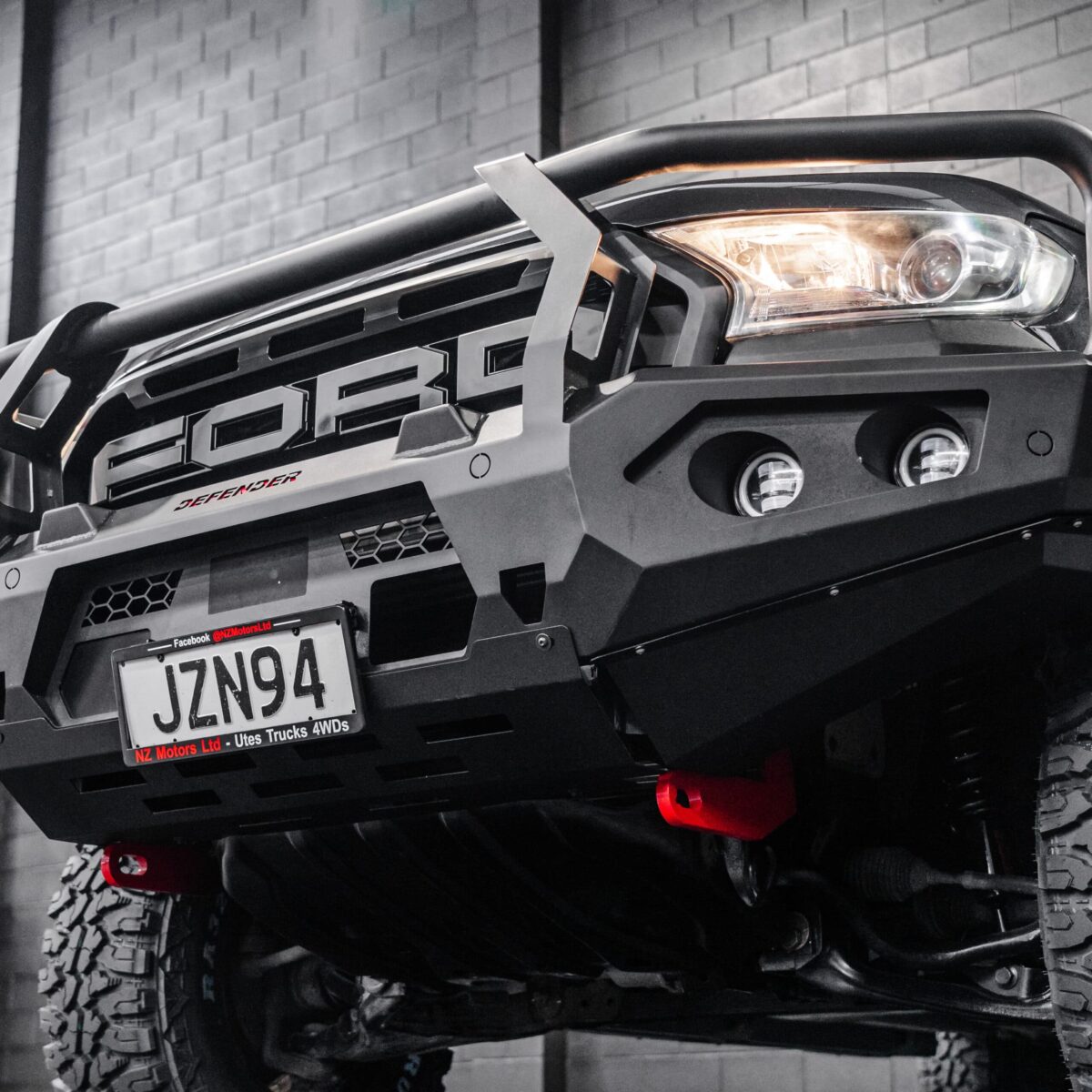 DEFENDER Off-Road Triple Loop Bull-Bar - Image 3