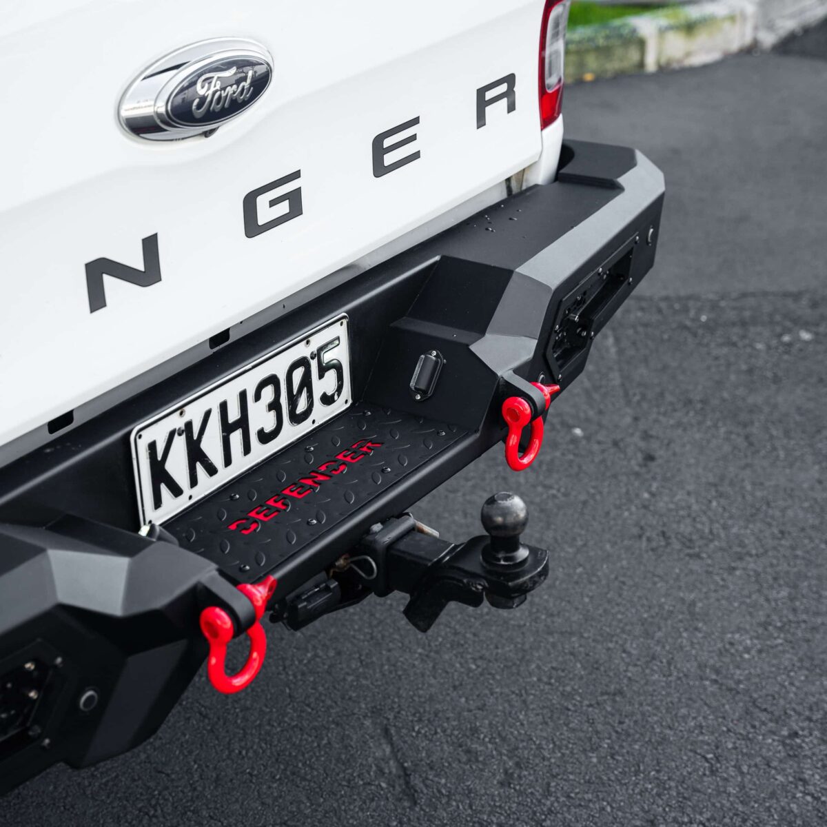 Defender Rear Bar - Image 3
