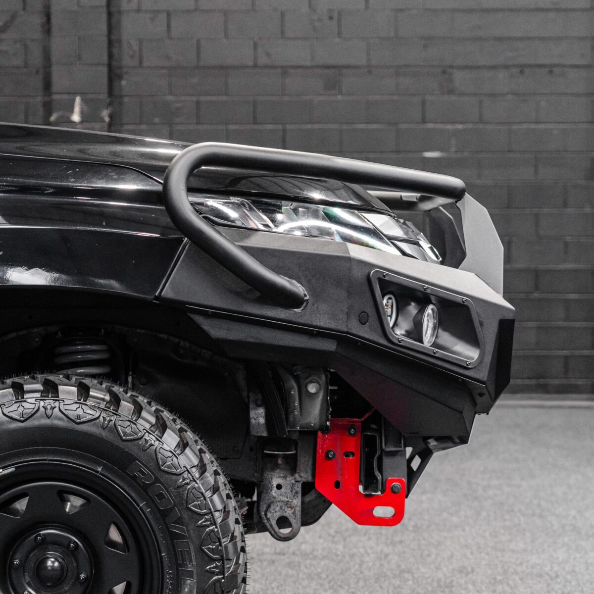 DEFENDER Off-Road Triple Loop Bull-Bar - Image 6