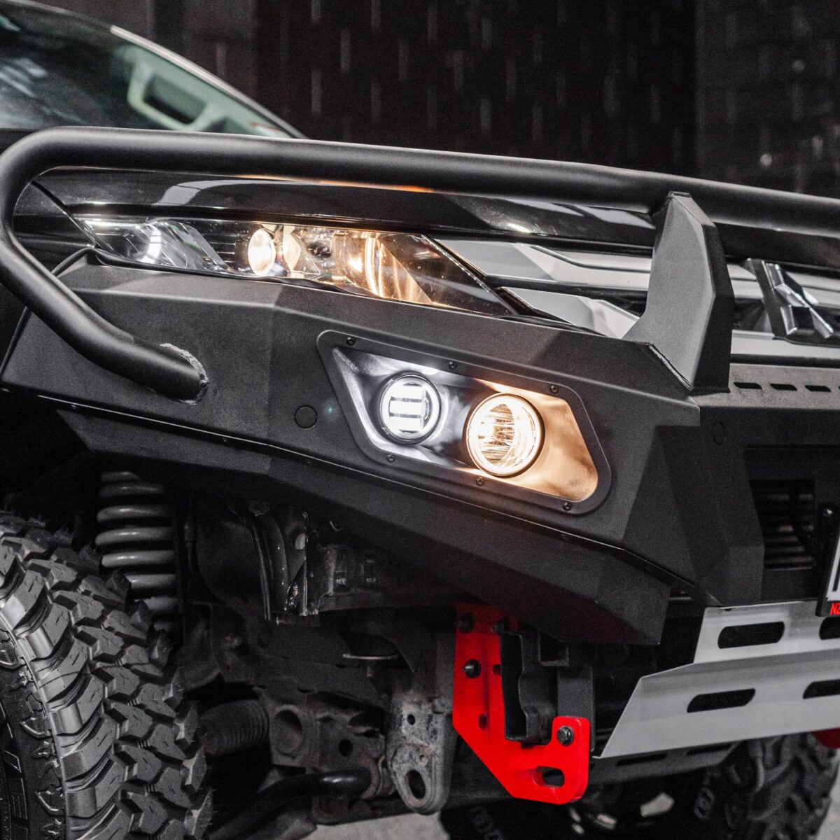 DEFENDER Off-Road Triple Loop Bull-Bar - Image 7