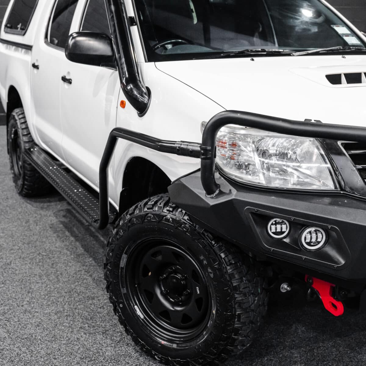 Defender Brush Bar & Rock Slider Combo - Image 2