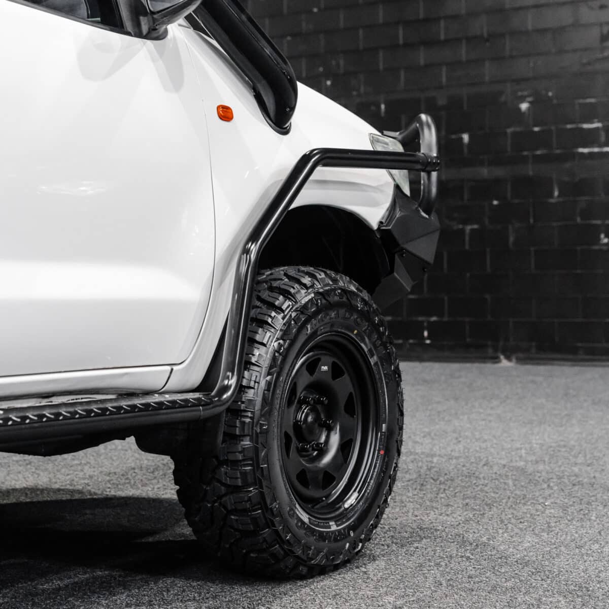 Defender Brush Bar & Rock Slider Combo - Image 6