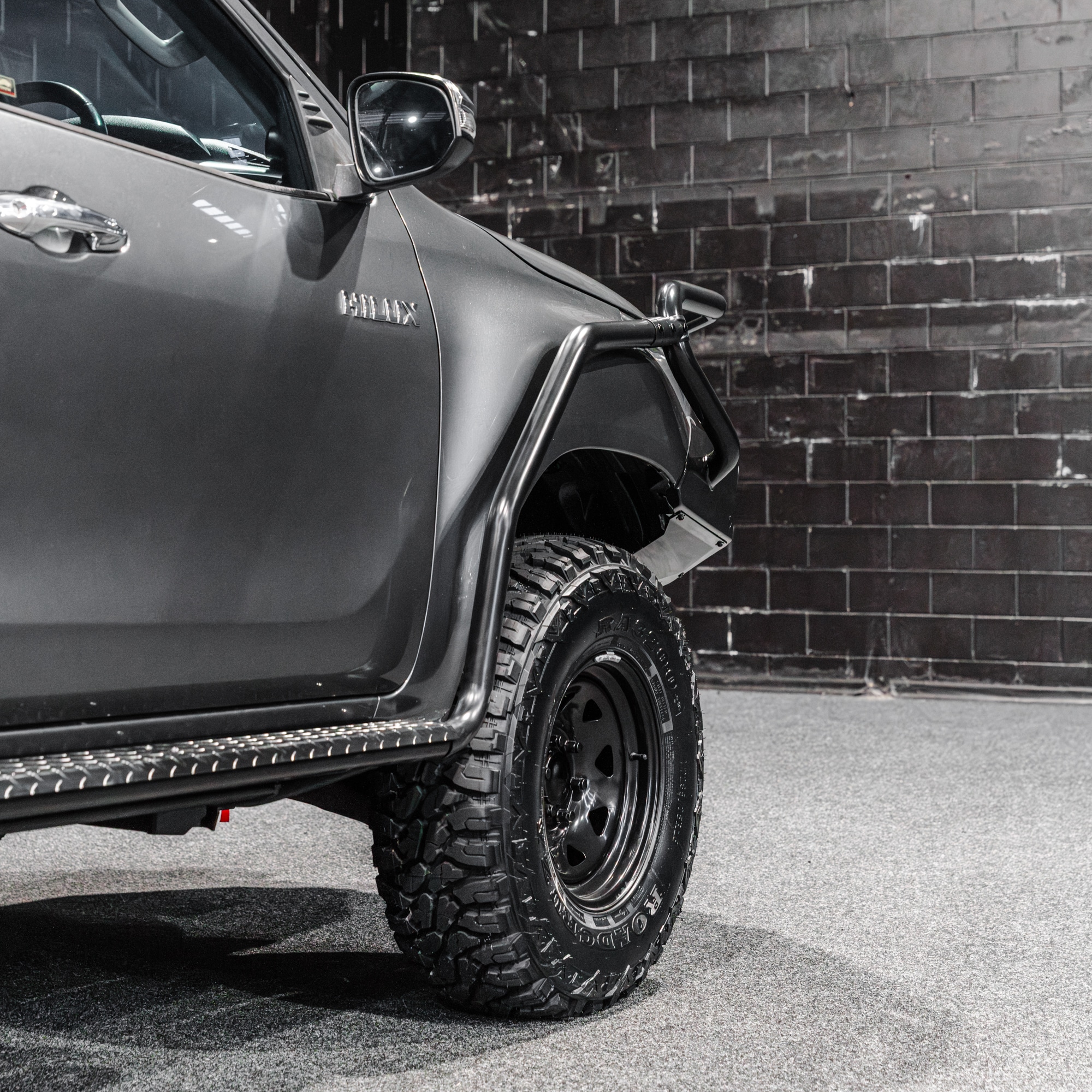 Defender Brush Bar & Rock Slider Combo - Image 6