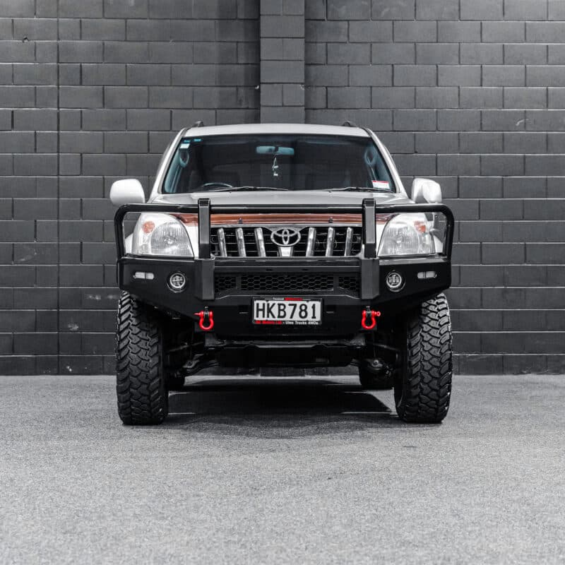 DEFENDER Off-Road Triple Loop Bull-Bar