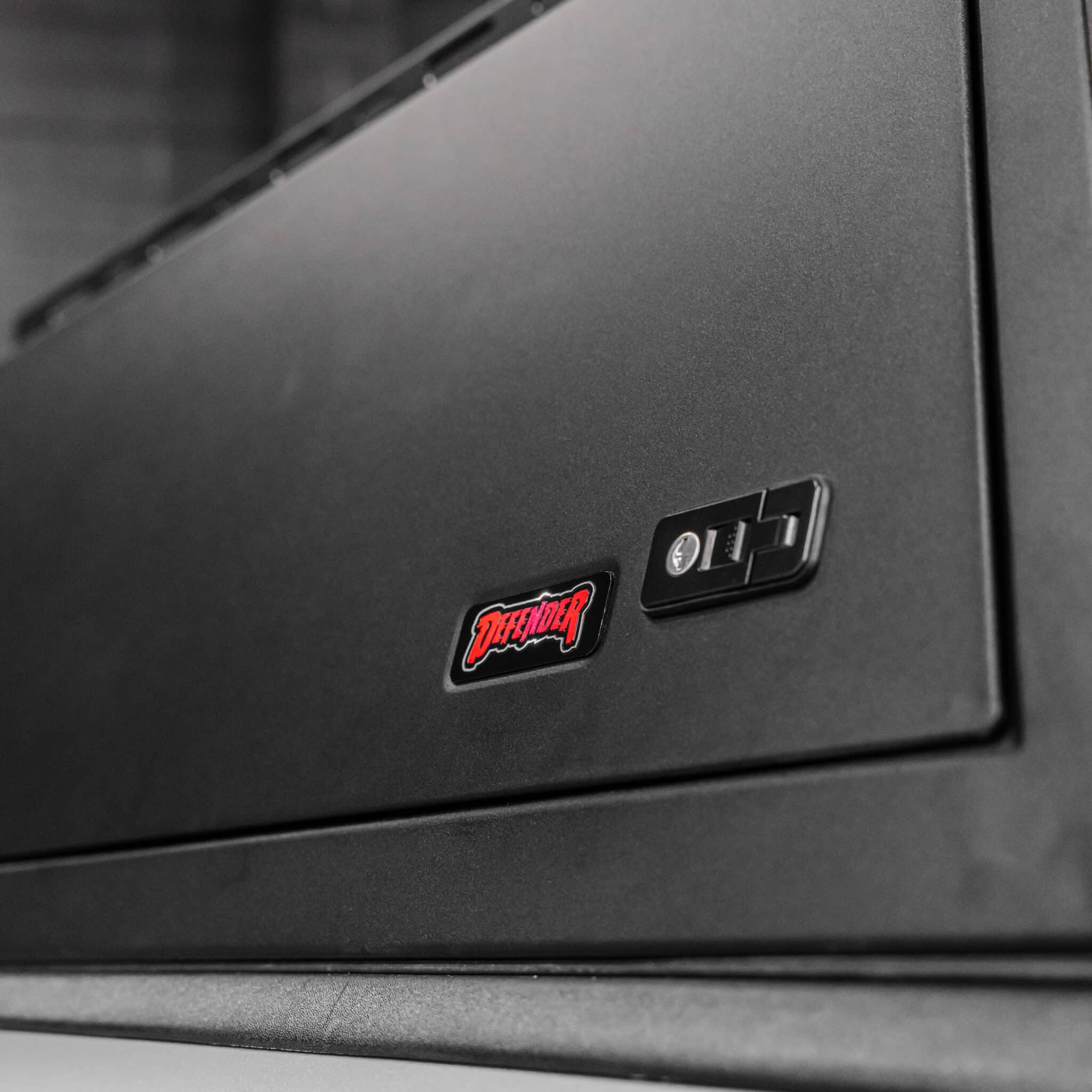 DEFENDER Aluminium Windowless Canopy - Image 4