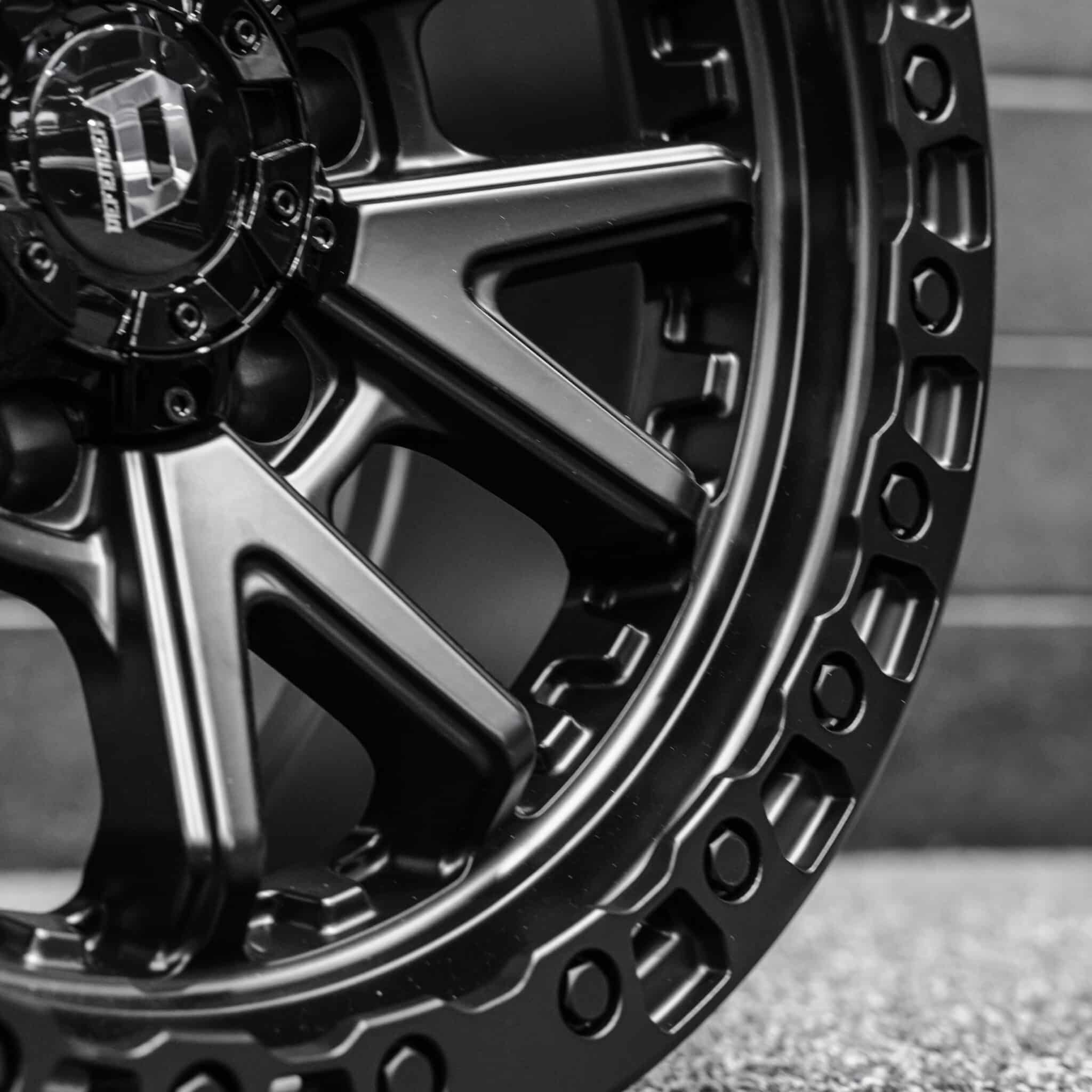 Defender Fortify DF-02 Alloy Wheels - Image 6