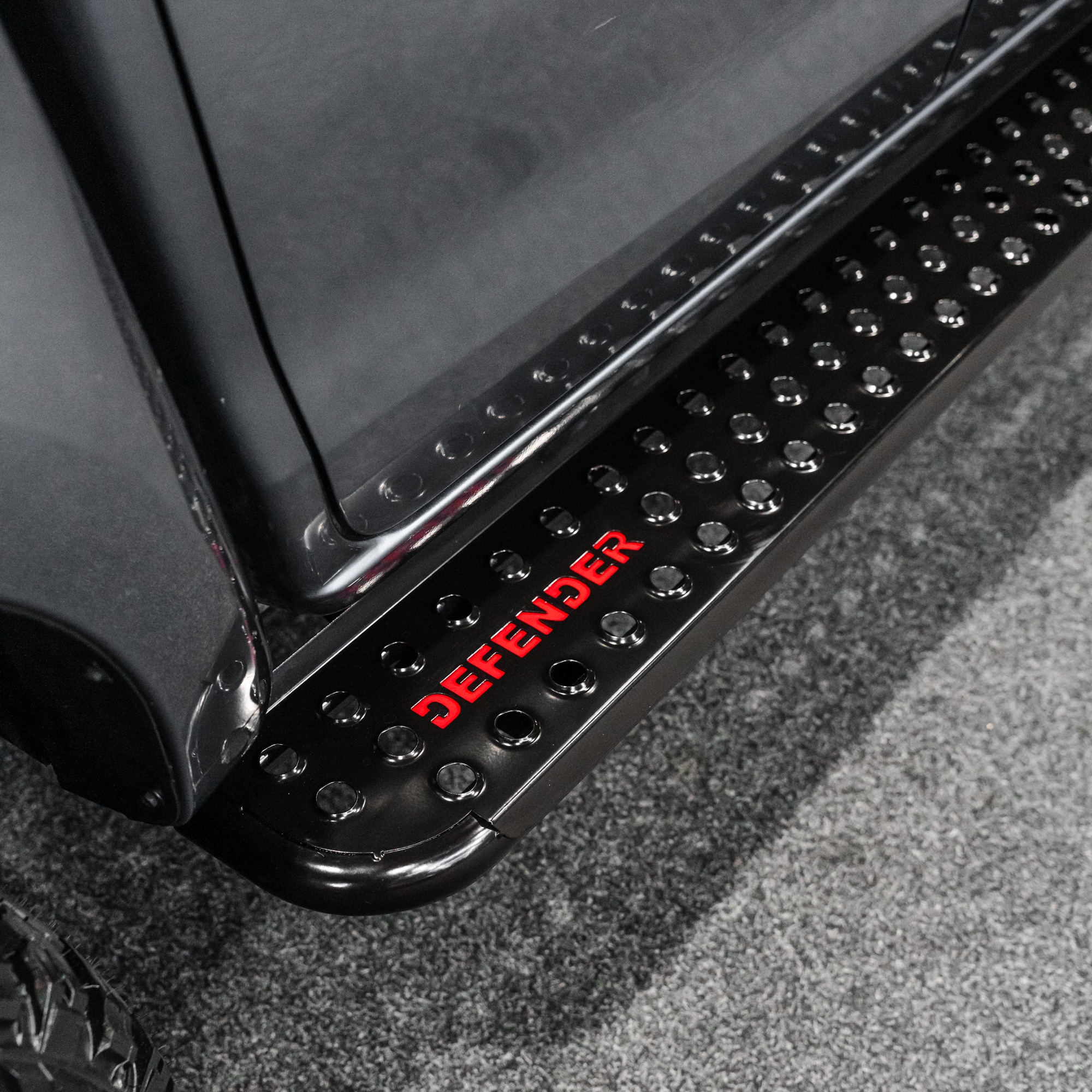 Defender Side Steps - Image 2