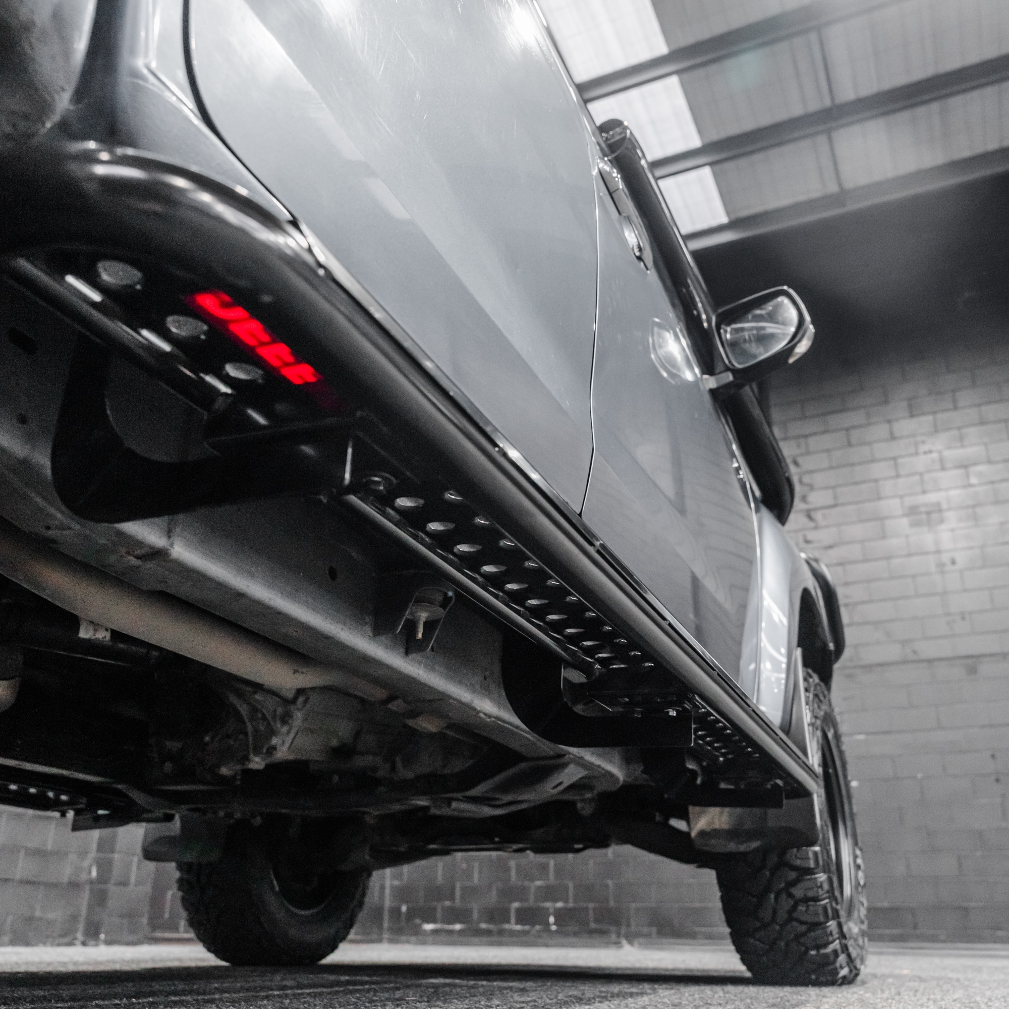 Defender Side Steps - Image 5