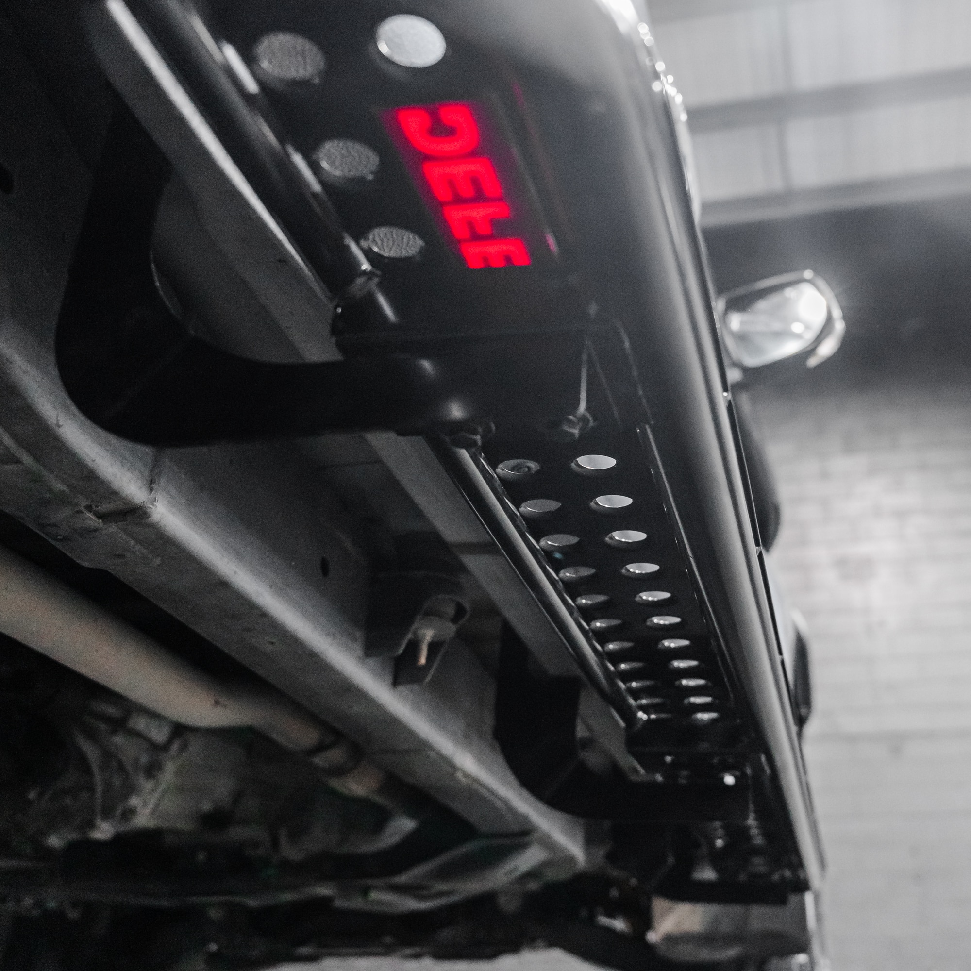 Defender Side Steps - Image 4