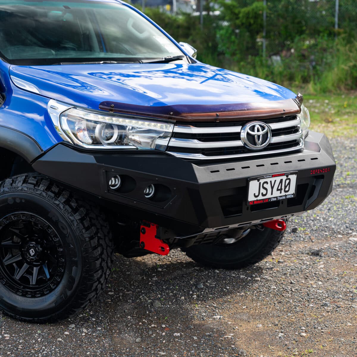 DEFENDER Off-Road Loopless Bull-Bar - Image 11