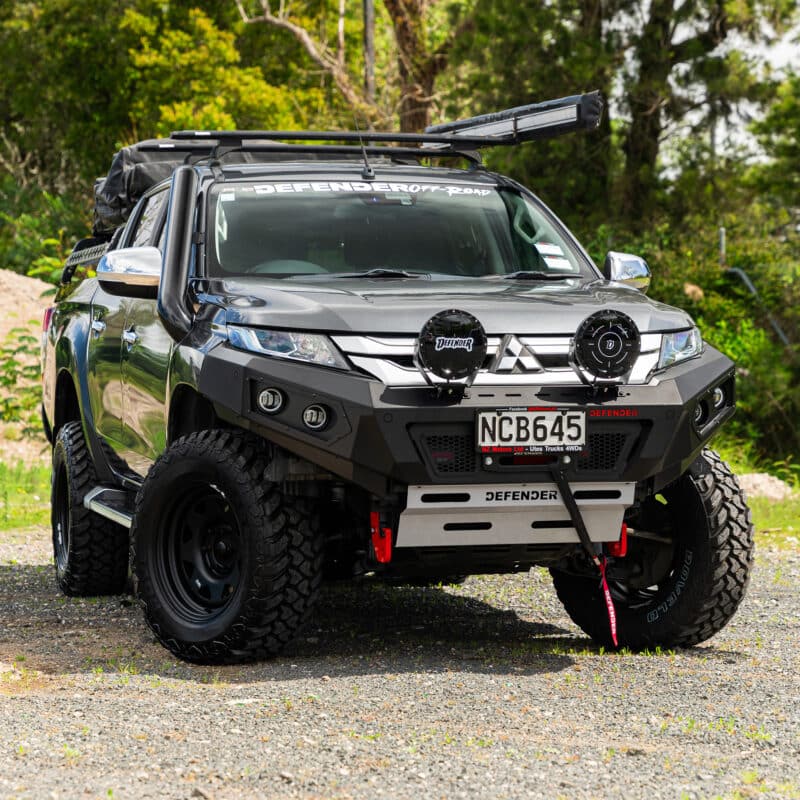 DEFENDER Off-Road Loopless Bull-Bar
