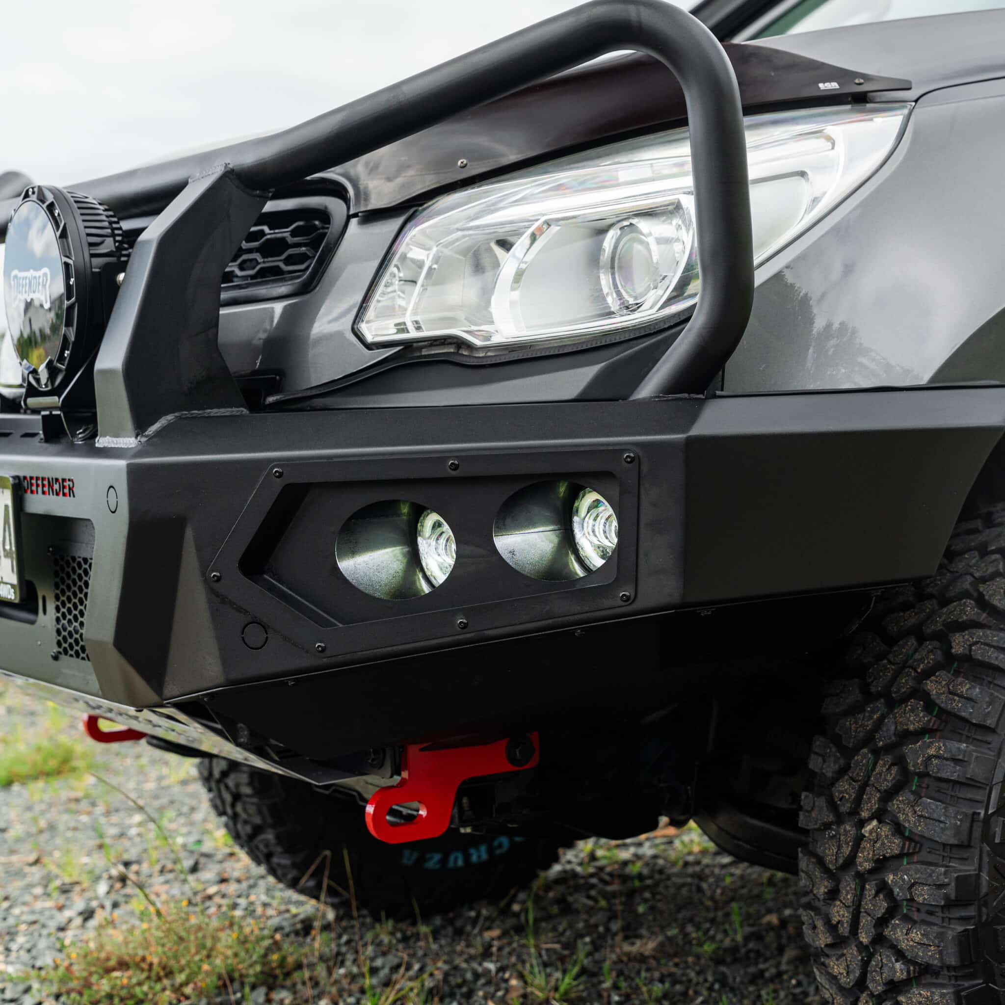 DEFENDER Off-Road Triple Loop Bull-Bar - Image 14