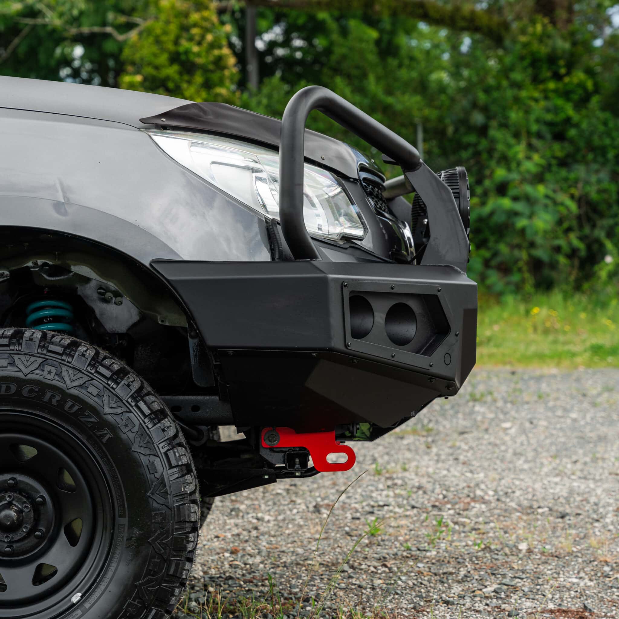 DEFENDER Off-Road Triple Loop Bull-Bar - Image 8