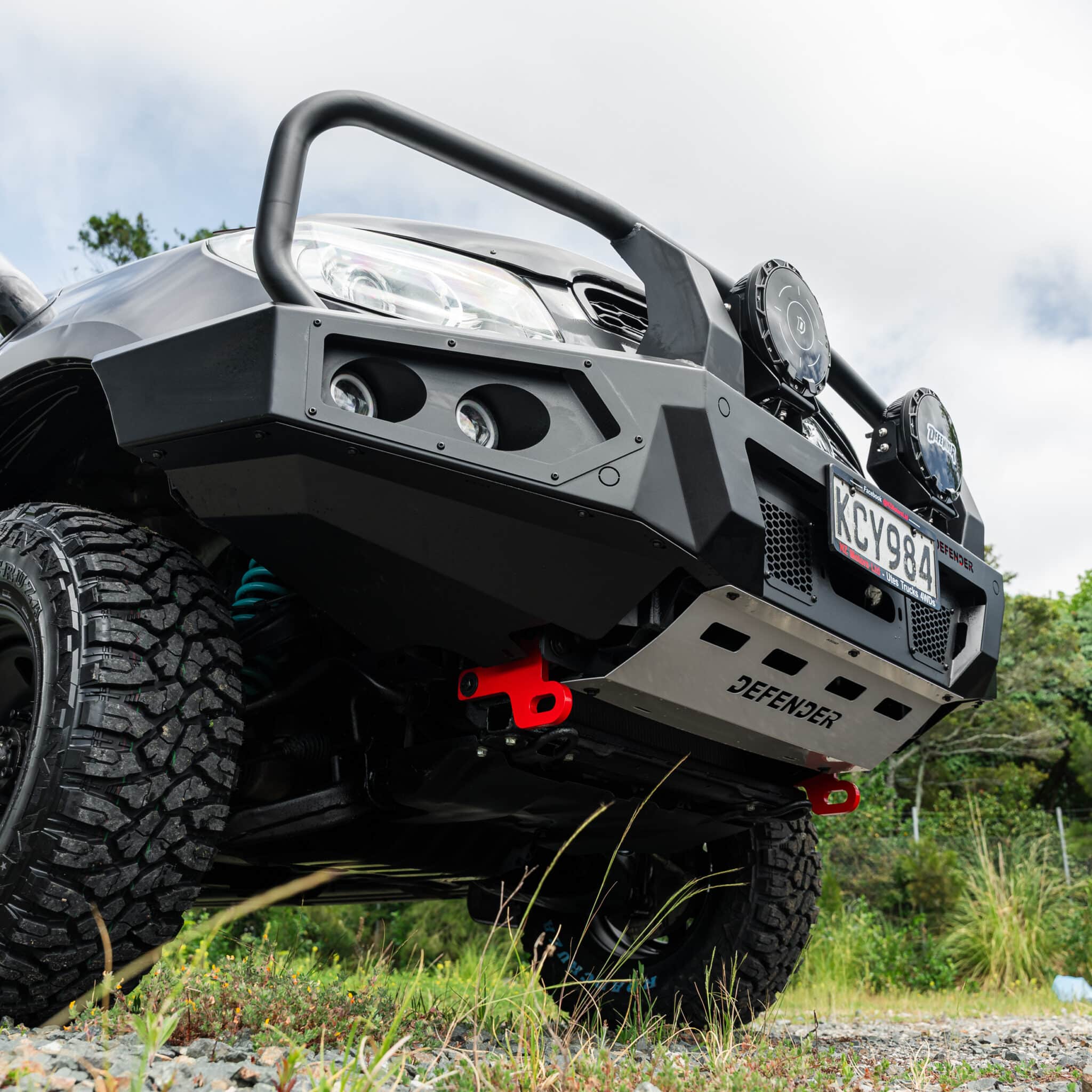 DEFENDER Off-Road Triple Loop Bull-Bar - Image 4