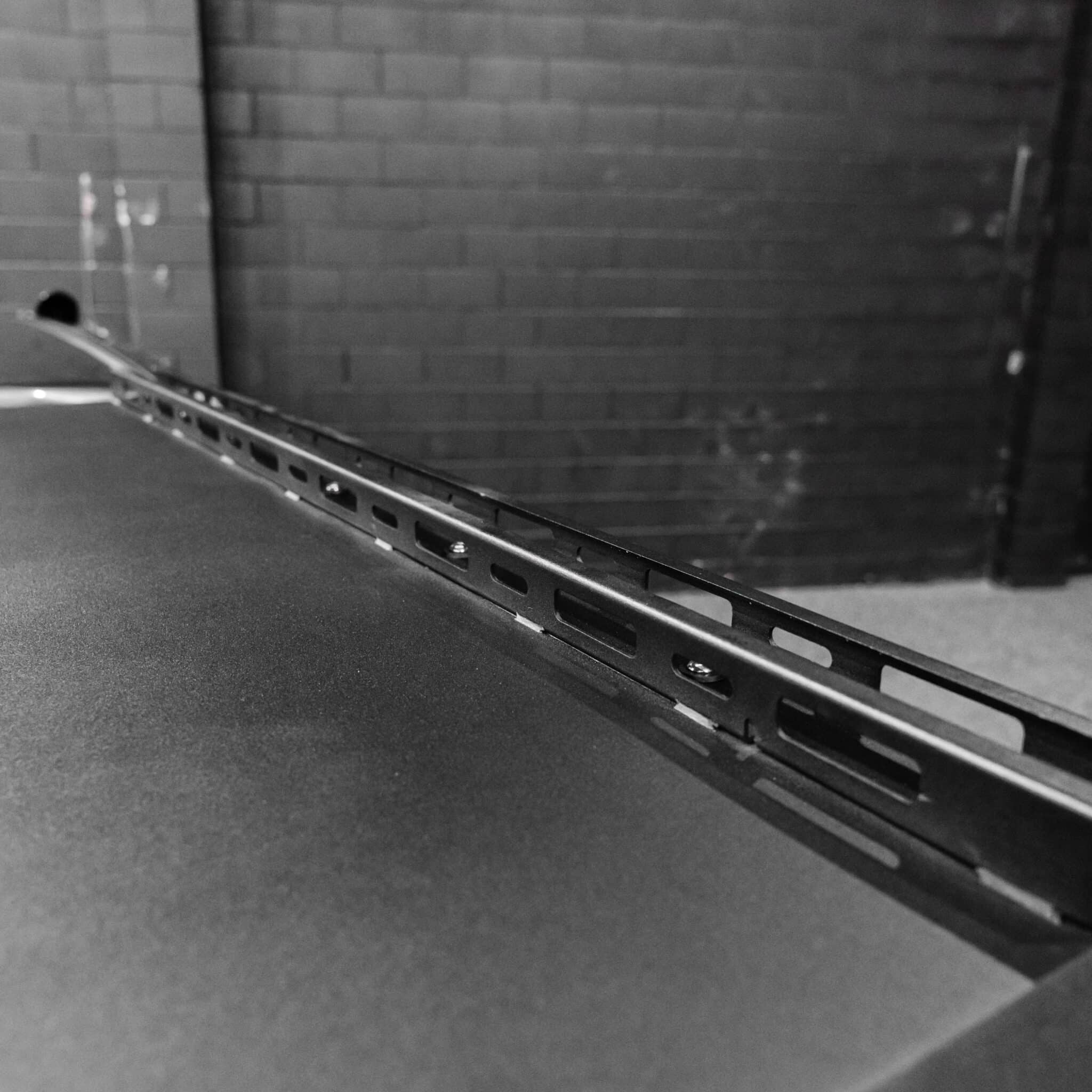 DEFENDER Aluminium Windowless Canopy - Image 7