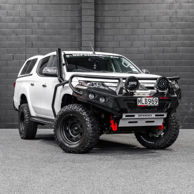 Defender Brush Bar & Rock Slider Combo