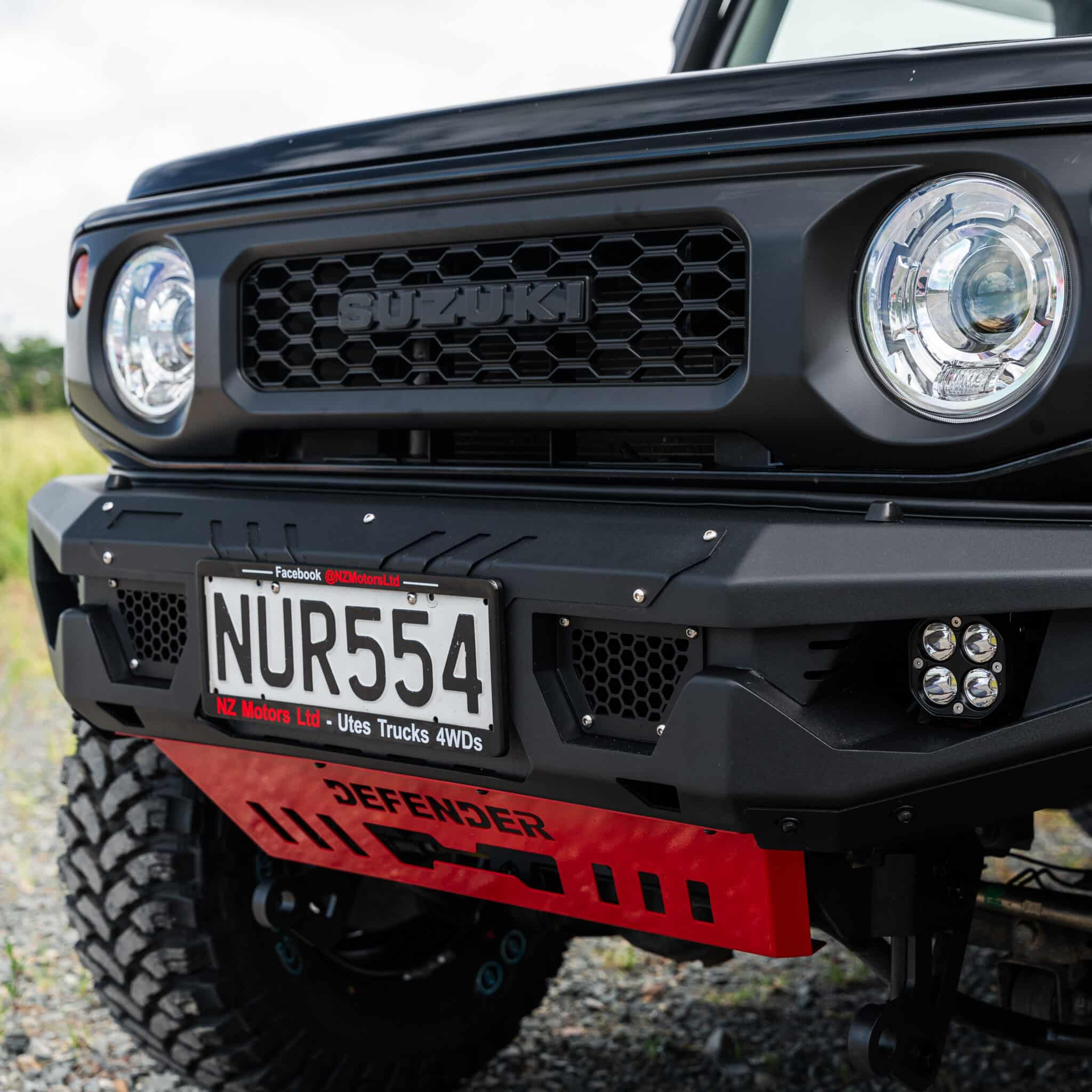 DEFENDER Off-Road Loopless Bull-Bar - Image 8