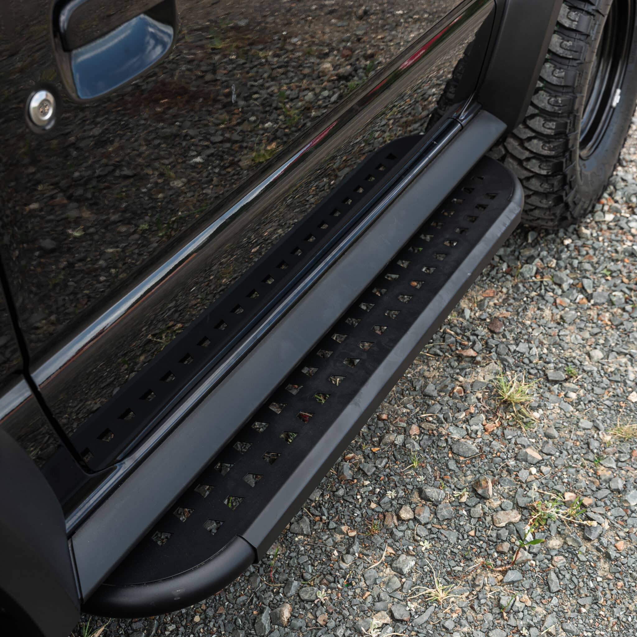 Defender Side Steps - Image 3