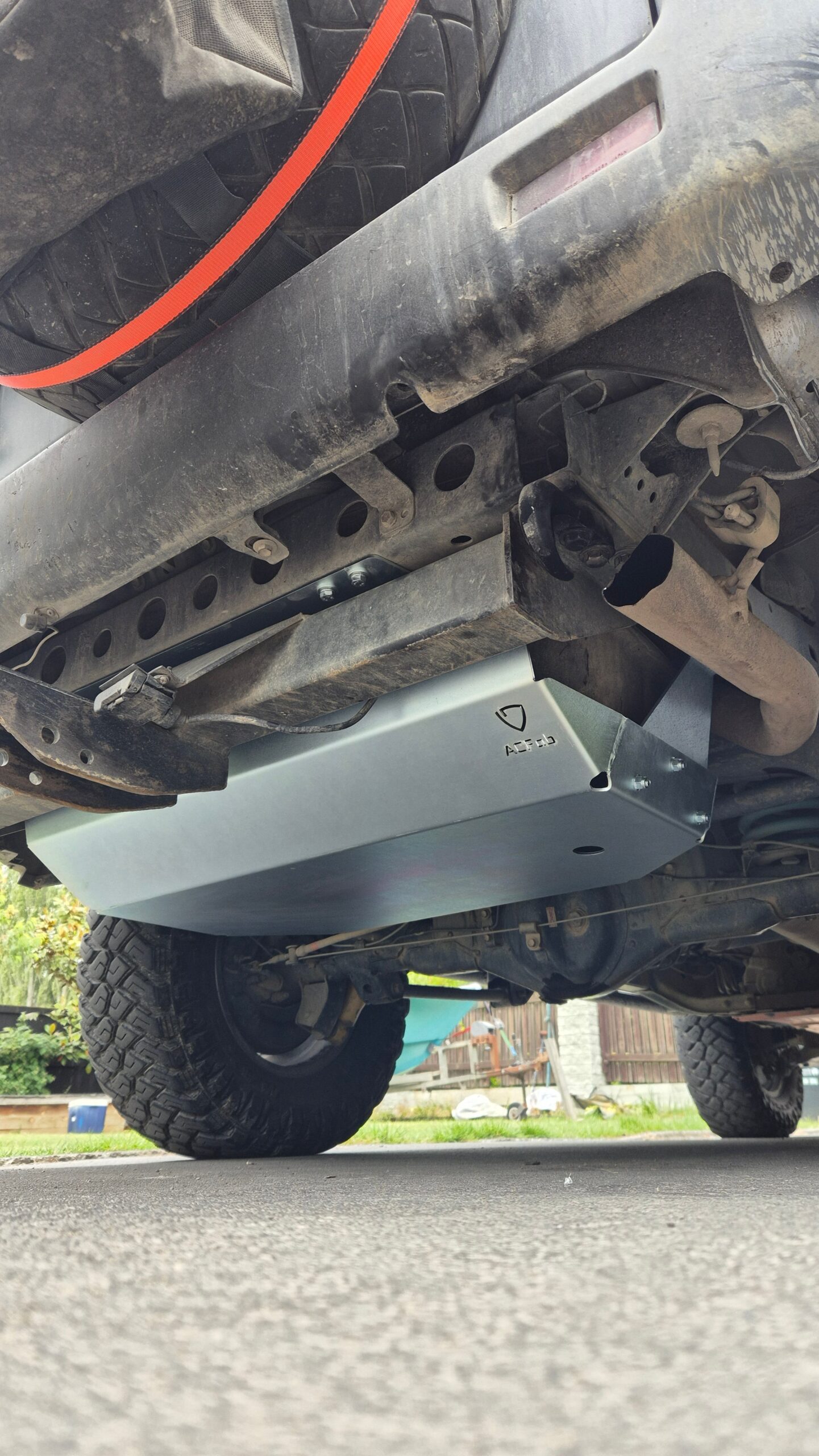 Toyota Prado 95 series LWB 1996-2002 Fuel Tank Bash Plate - Image 2