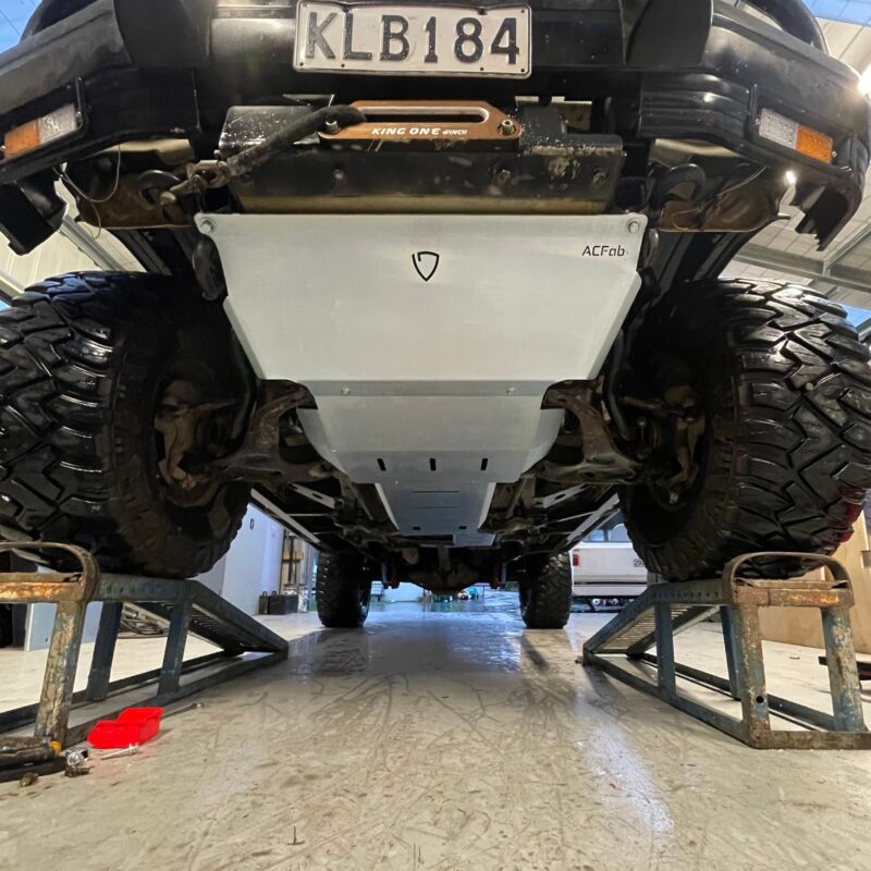 Mitsubishi Pajero Gen 2 Bash Plates